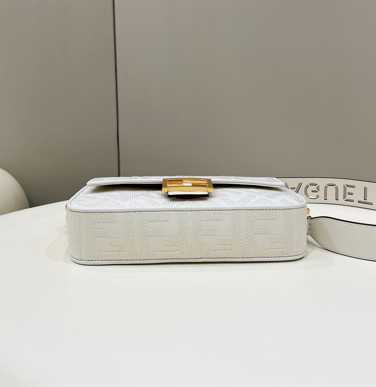 Baguette White FF canvas bag – FB023