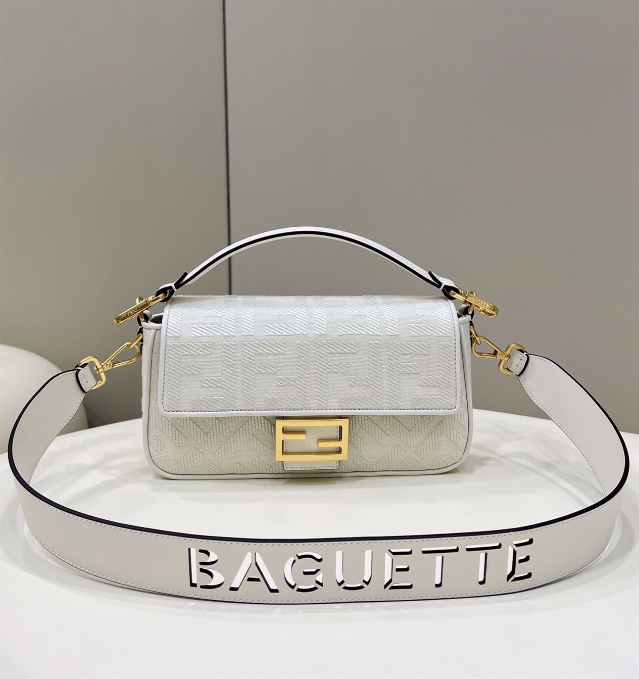 Baguette White FF canvas bag – FB023