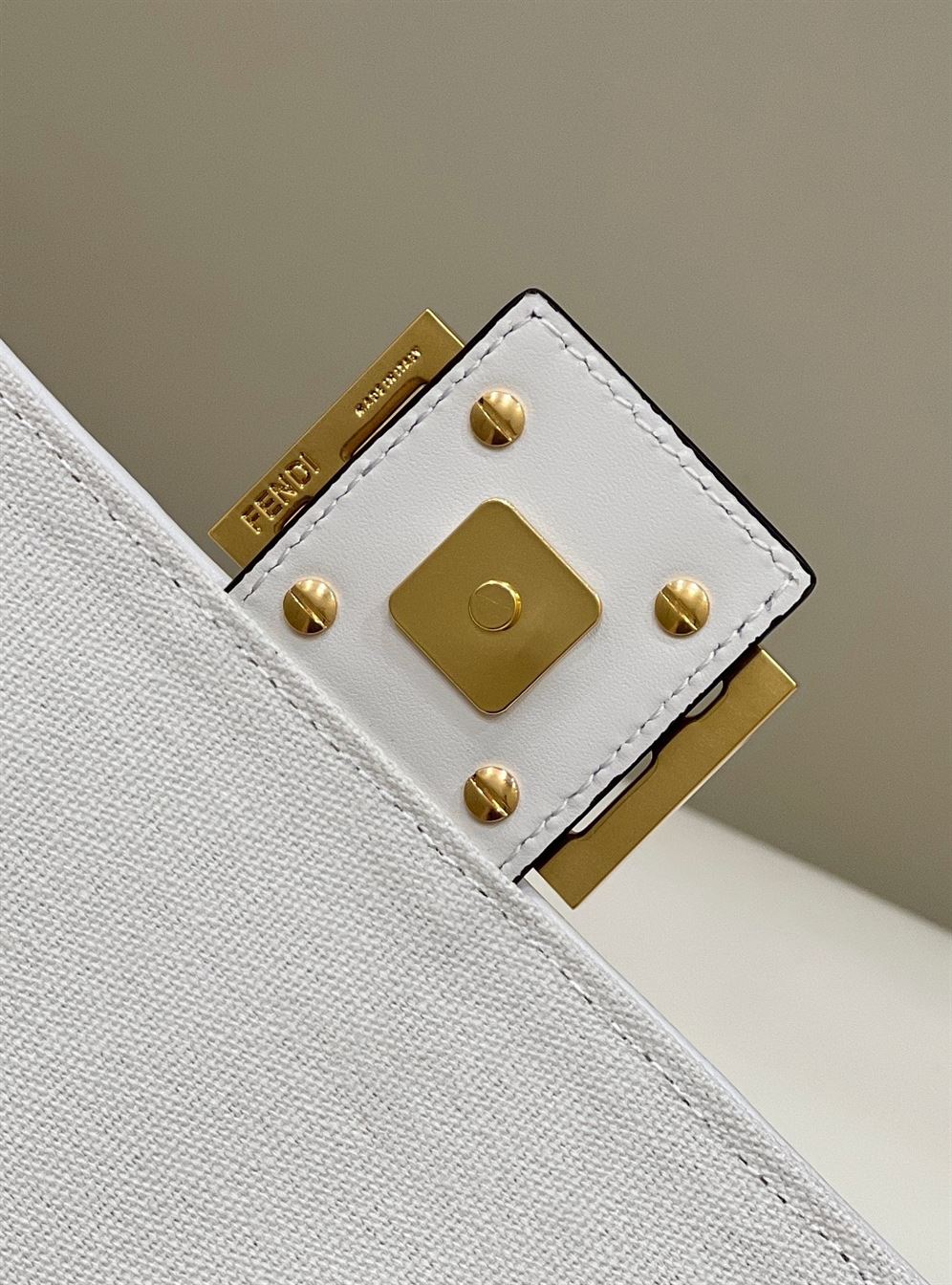 Baguette White FF canvas bag – FB023