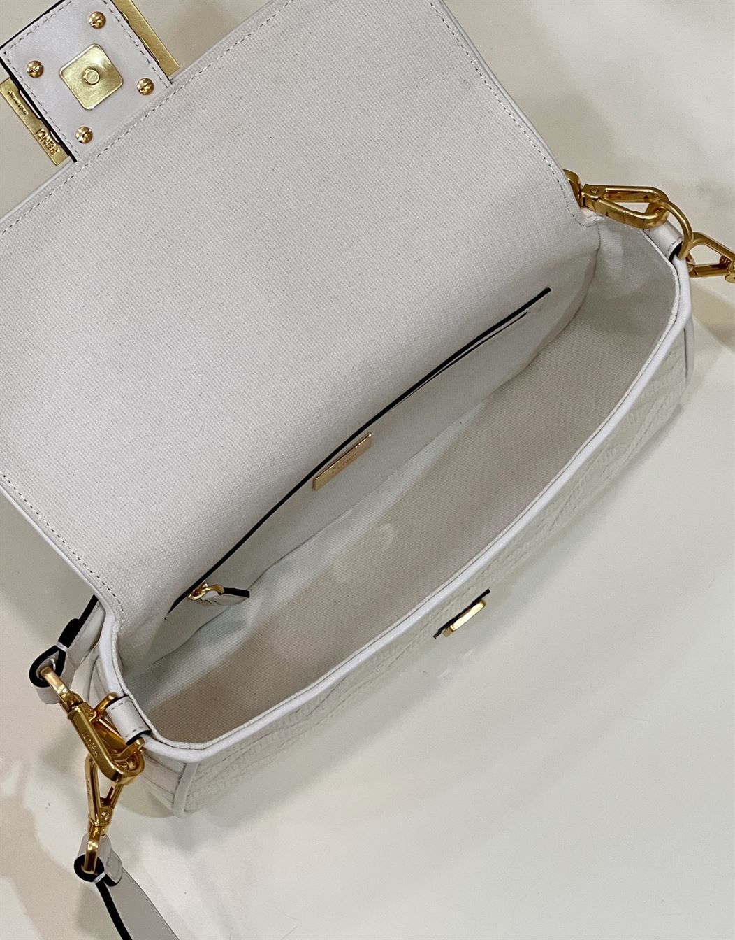 Baguette White FF canvas bag – FB023