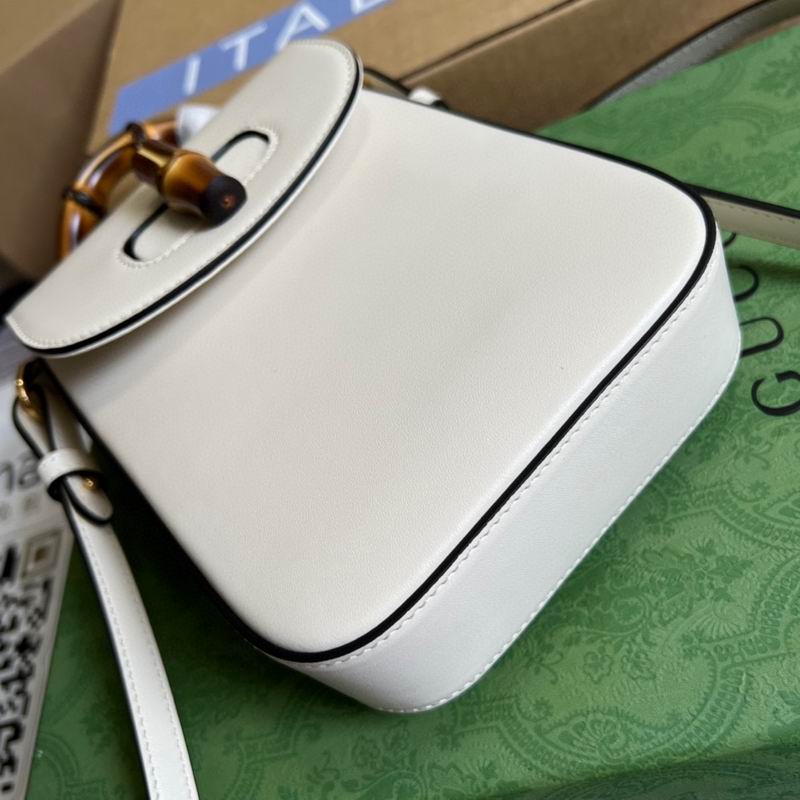 Bamboo mini handbag White leather – GB045