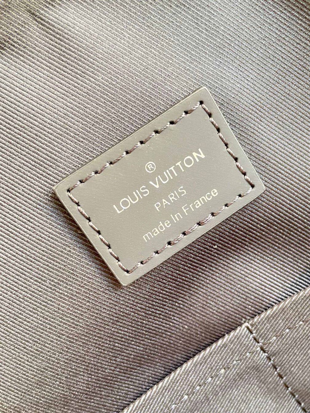 Briefcase Explorer Monogram Eclipse canvas – LB021