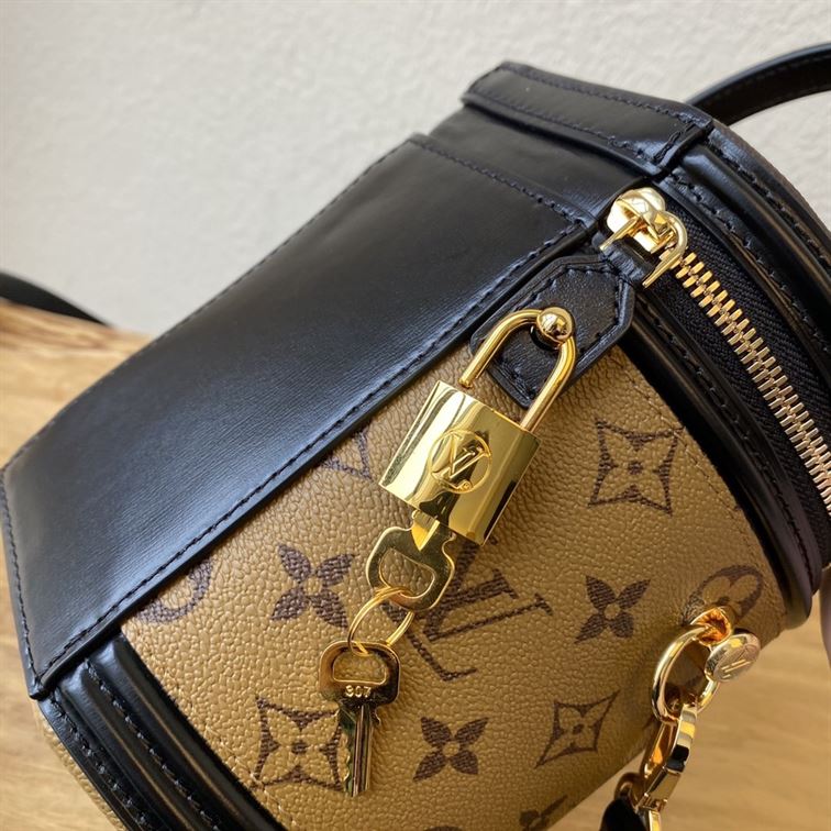 Cannes handbag Monogram Canvas – LB017