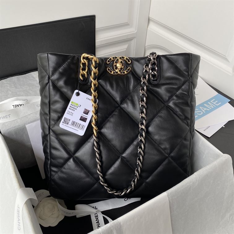 Chanel 19 Shopping Bag Shiny Lambskin Black – CB010