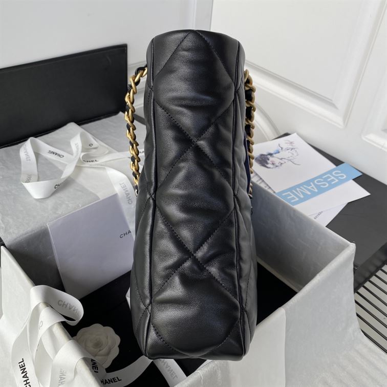 Chanel 19 Shopping Bag Shiny Lambskin Black – CB010
