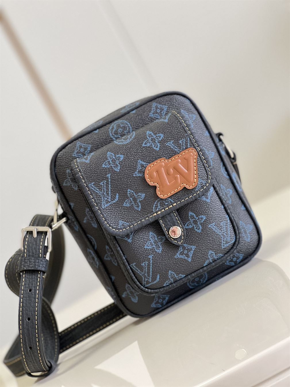 Christopher Wearable Wallet Blue Monogram coated canvas – LB022