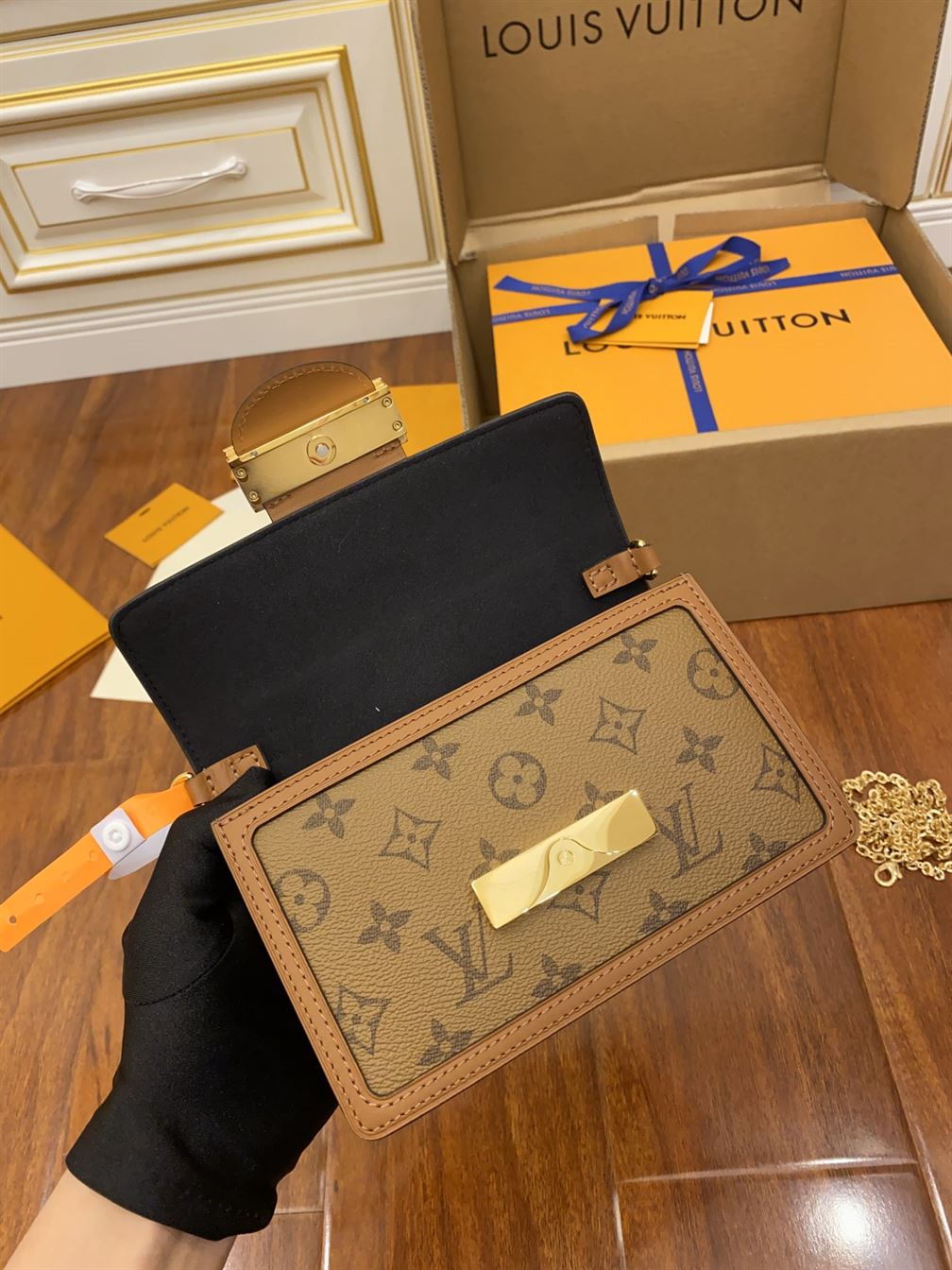LV Dauphine Mini handbag Monogram canvas – LB011