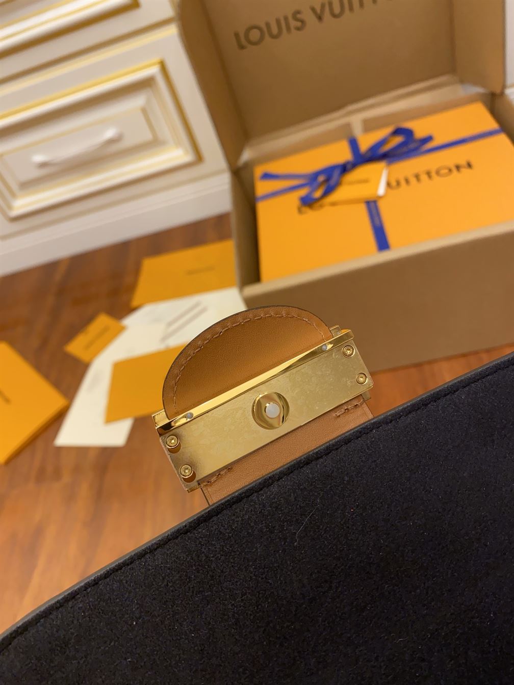 LV Dauphine Mini handbag Monogram canvas – LB011