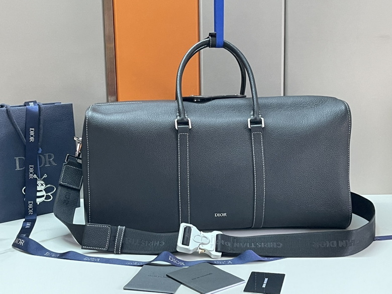Dior Lingot 50 Duffle bag Black Grained Calfskin – DB022