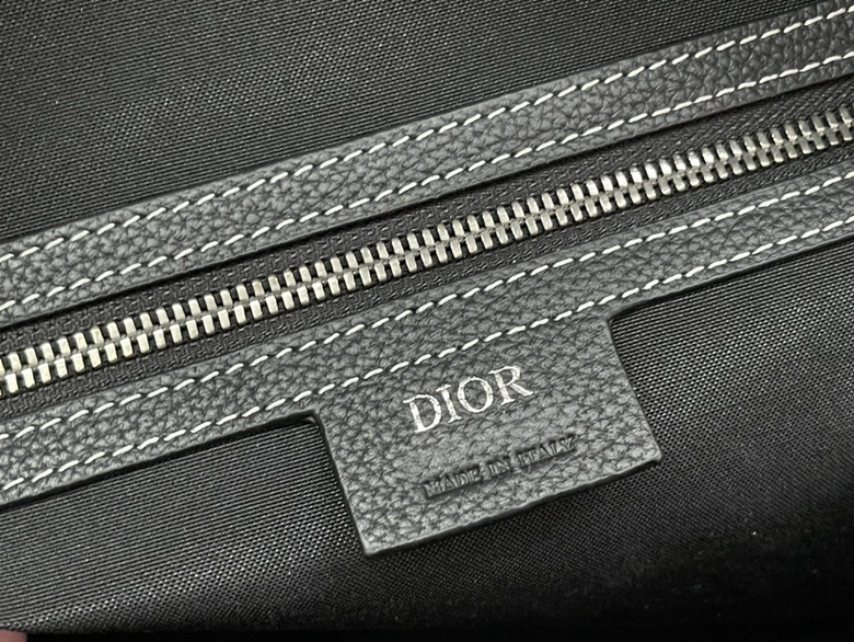 Dior Lingot 50 Duffle bag Black Grained Calfskin – DB022