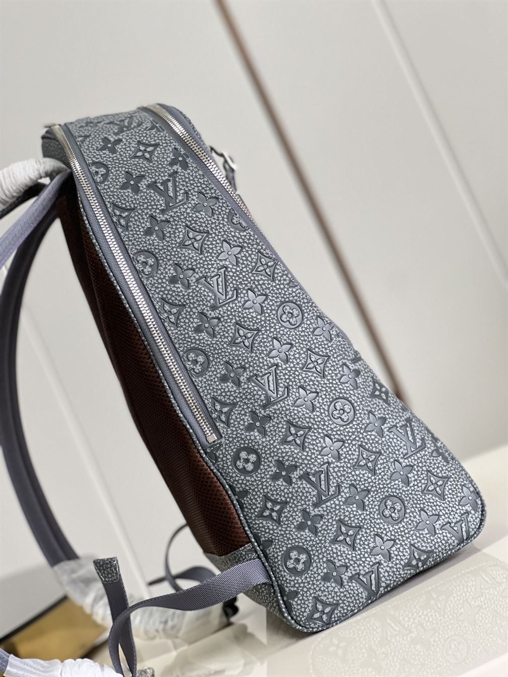 Ellipse Backpack Granite embossed cowhide leather – LB006