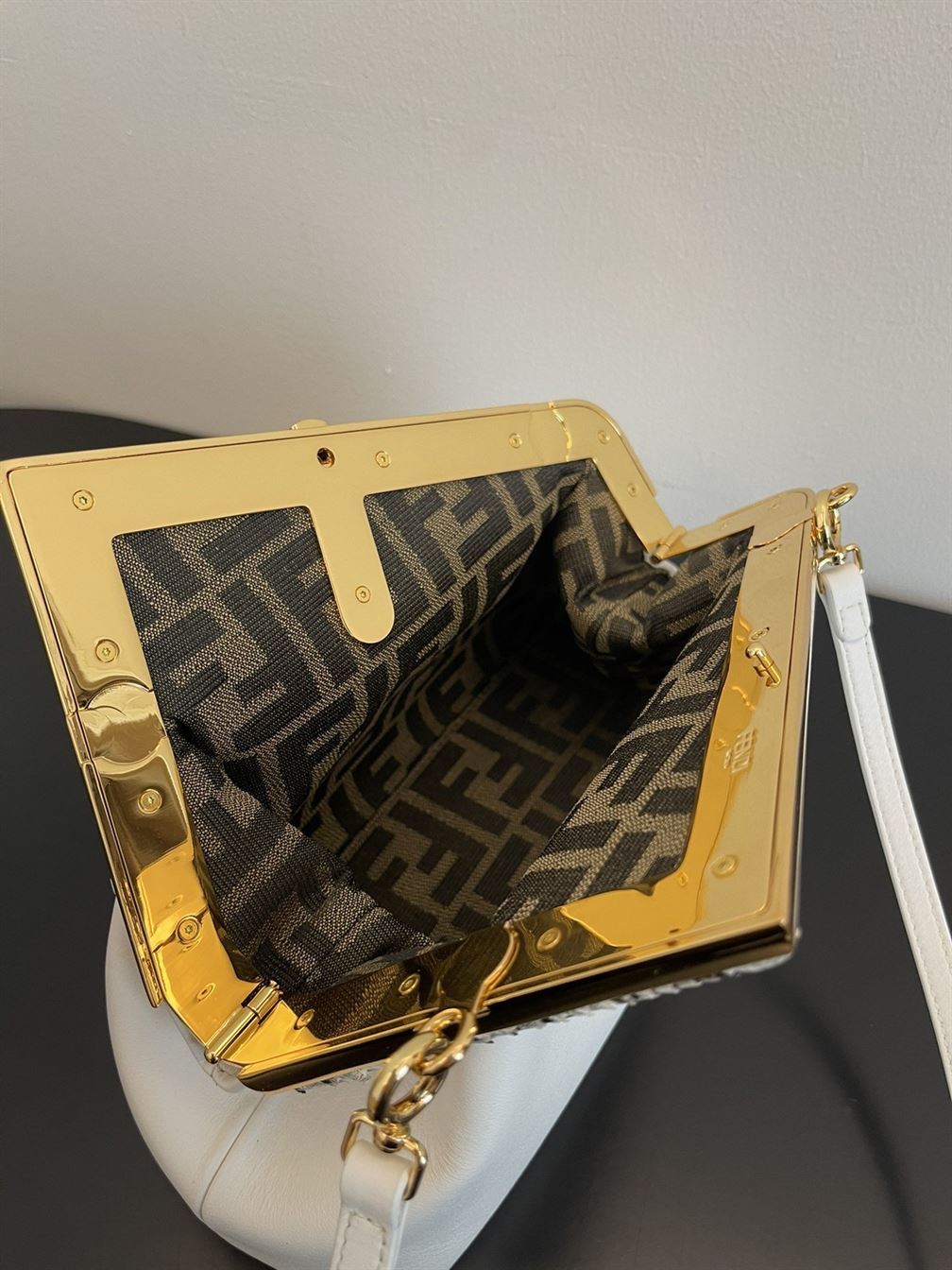 Fendi First Small White leather bag with exotic details – FB015