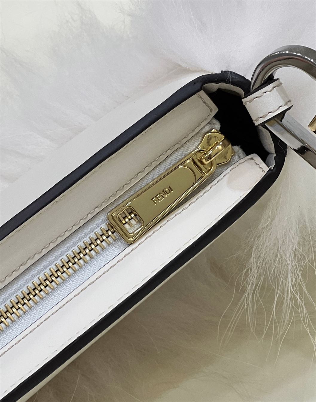 Fendi O’Lock Swing Camellia leather fox fur pouch – FB014
