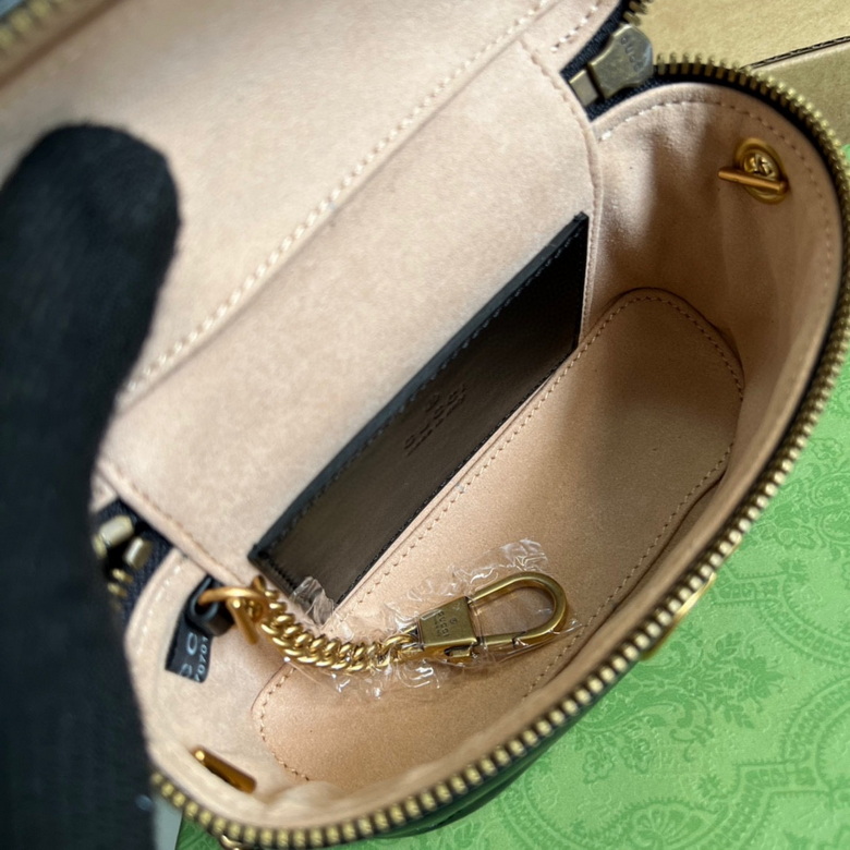 GG Marmont mini top handle bag – GB030