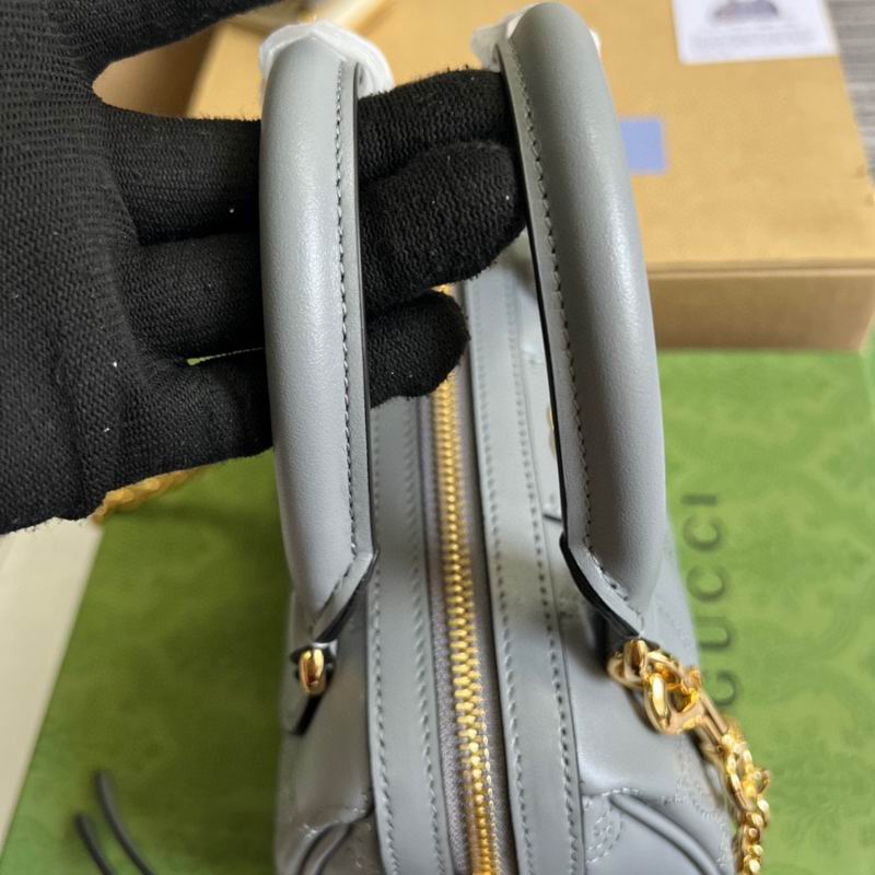 GG Matelassé leather mini bag Dusty grey – GB046