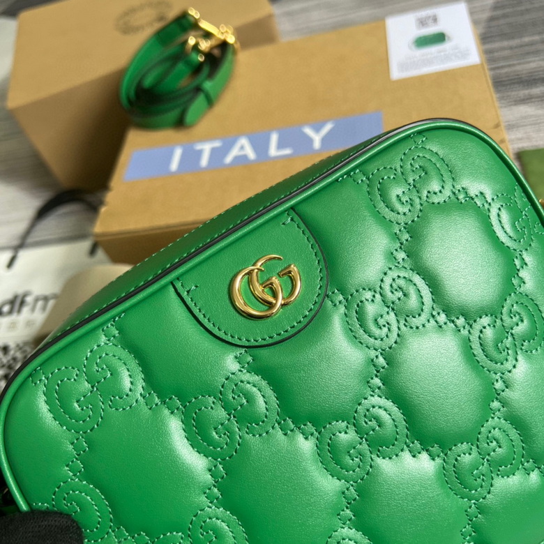 GG Matelassé leather small bag Bright green – GB029