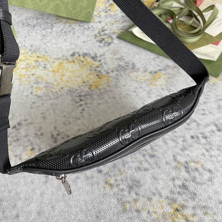 GG embossed belt bag – GB040