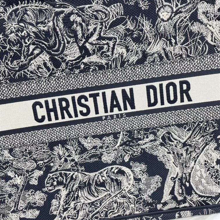 Large Dior Book Tote Blue Toile de Jouy Embroidery – DB004