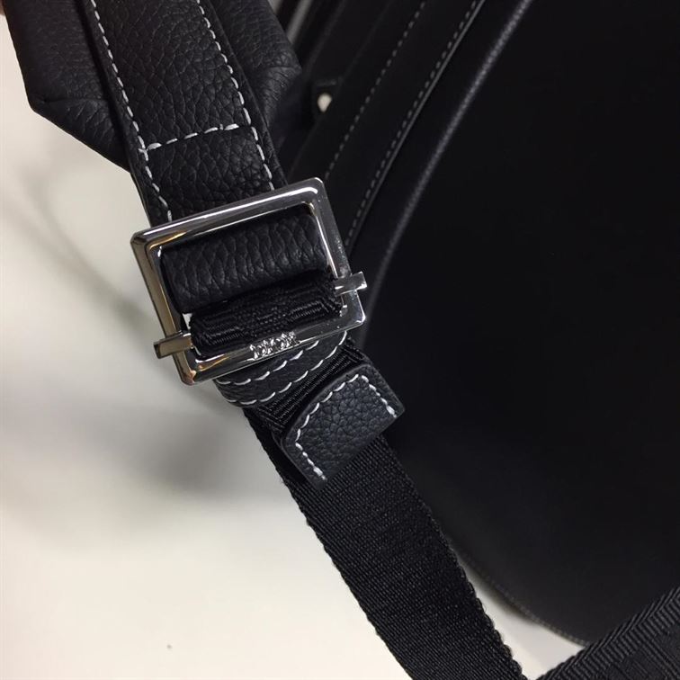 Maxi Gallop Backpack Black Grained Calfskin – DB015