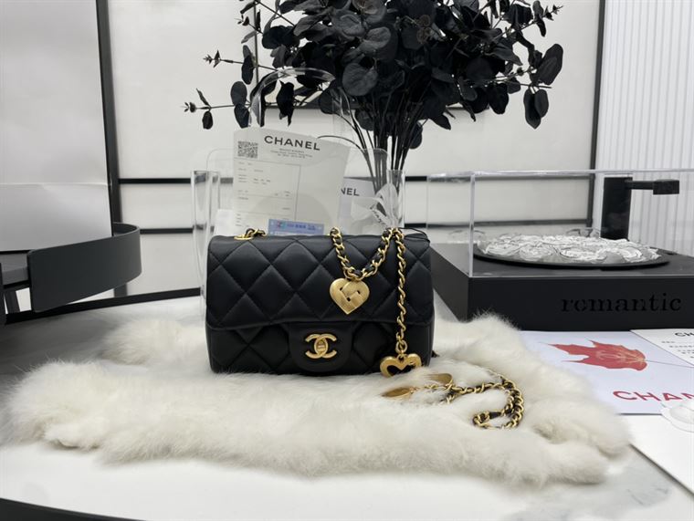 Mini Flap Bag Lambskin & Gold-Tone Metal Black – CB004