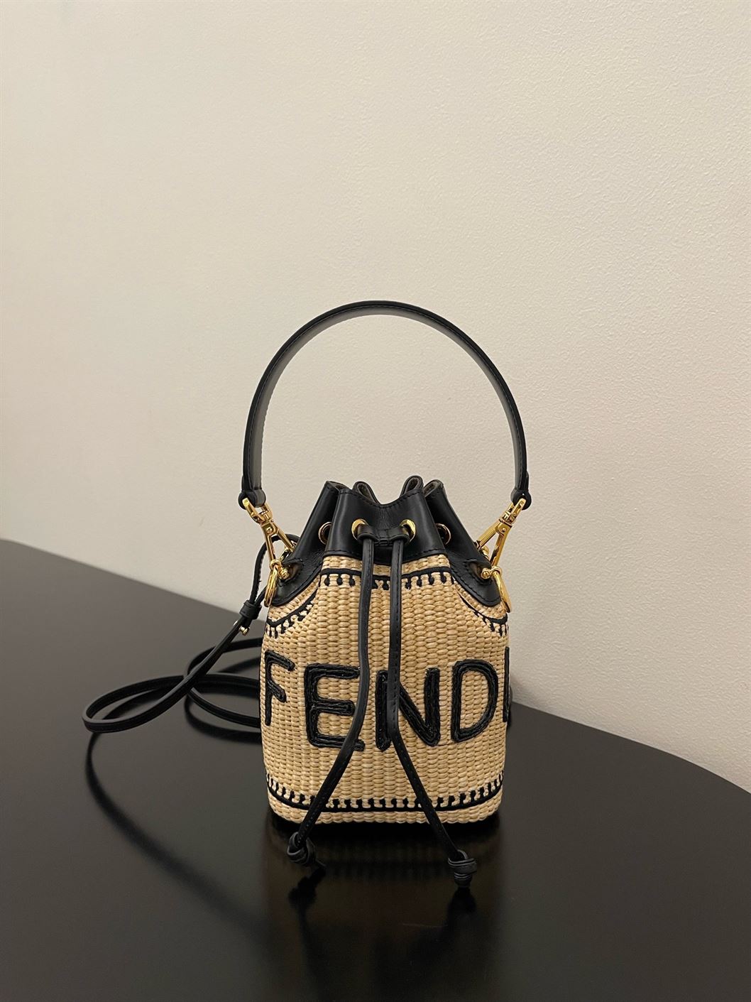 Mon Tresor Beige and black straw mini bag – FB009