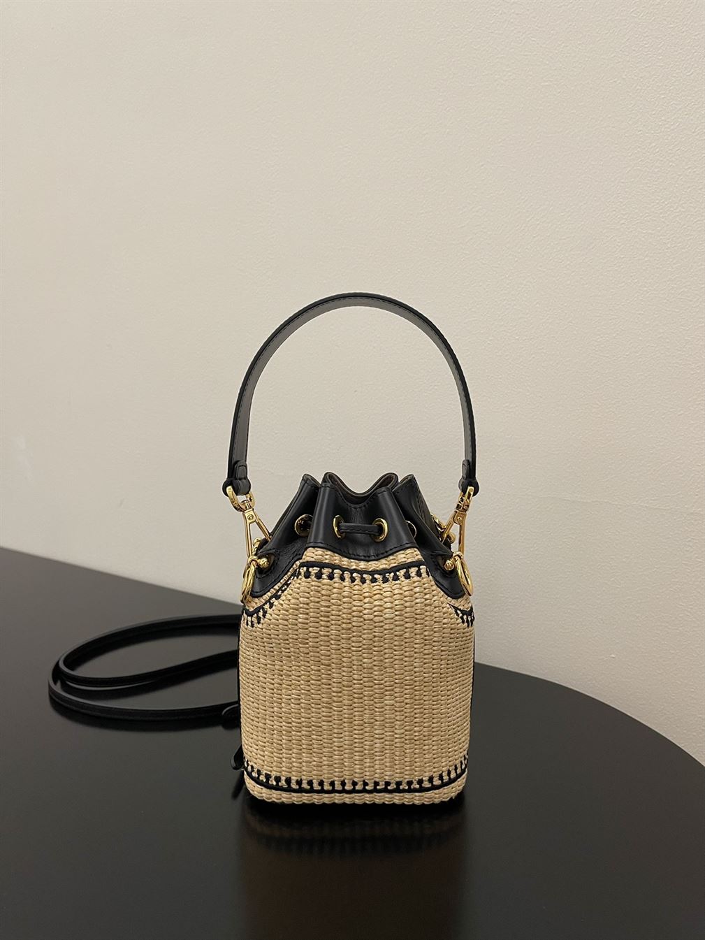 Mon Tresor Beige and black straw mini bag – FB009
