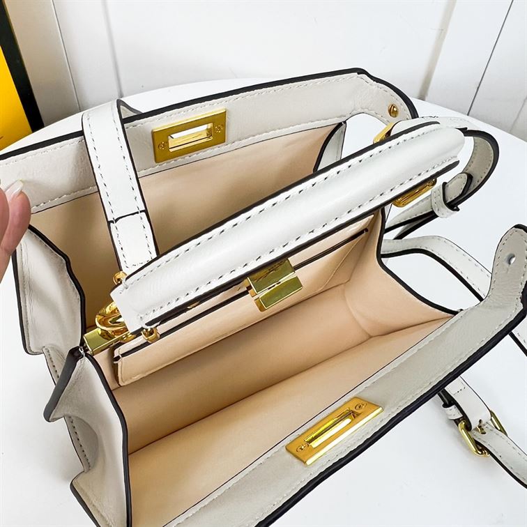 Peekaboo ISeeU Petite White padded nappa leather bag – FB022