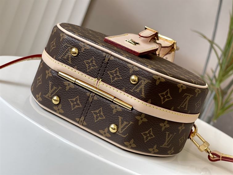 Petite Boite Chapeau Monogram Canvas – LB010