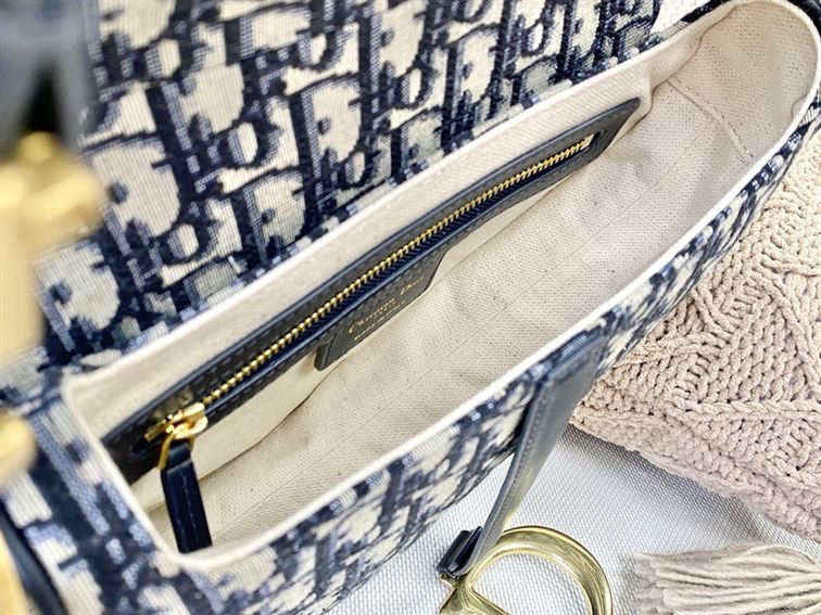 Saddle bag with Strap blue Dior Oblique jacquard – DB002