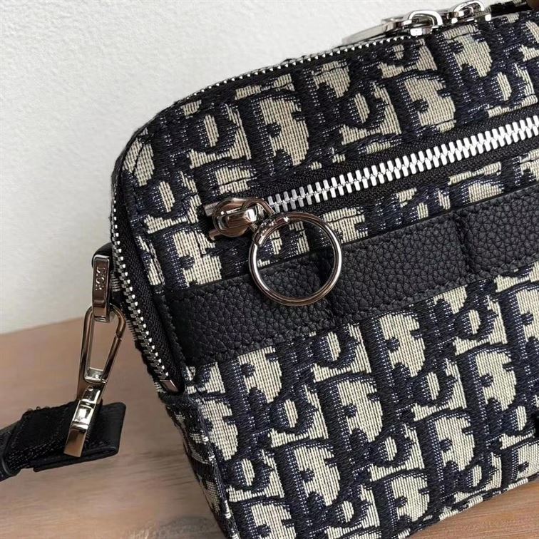 Safari messenger bag Beige and Black – DB013