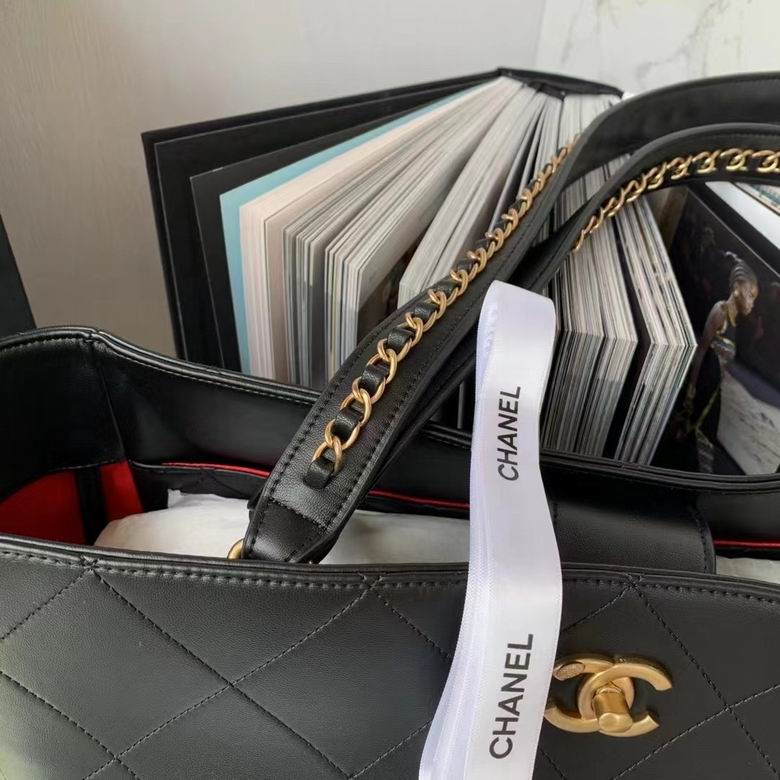 Shopping Bag Calfskin & Gold-Tone Metal Black – CB020