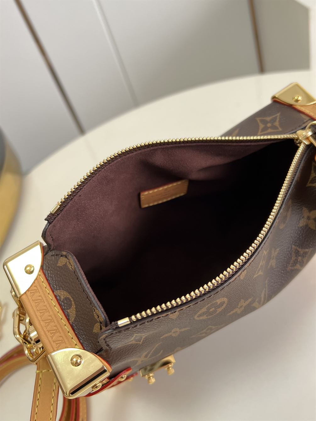 Side Trunk PM handbag Monogram canvas – LB009