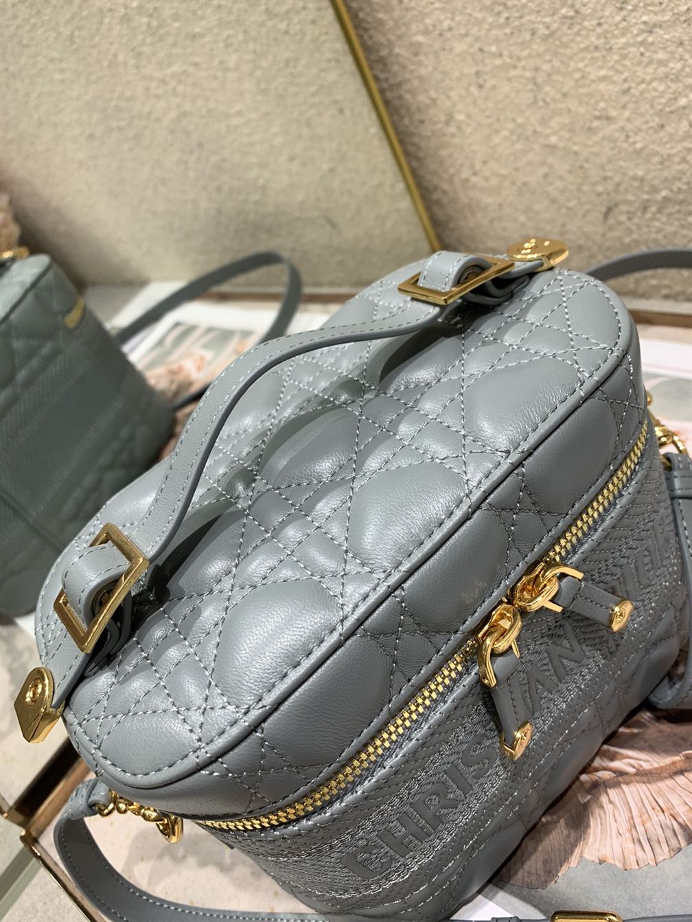 Small DiorTravel vanity case Gray Lambskin – DB007