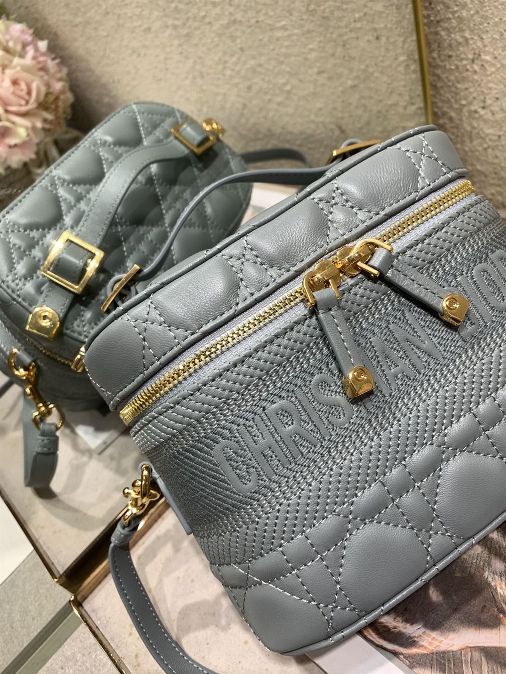 Small DiorTravel vanity case Gray Lambskin – DB007