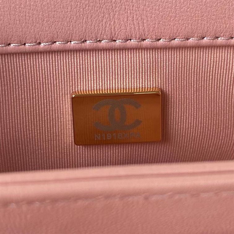 Small Flap Bag Lambskin & Gold-Tone Metal Light Pink – CB012