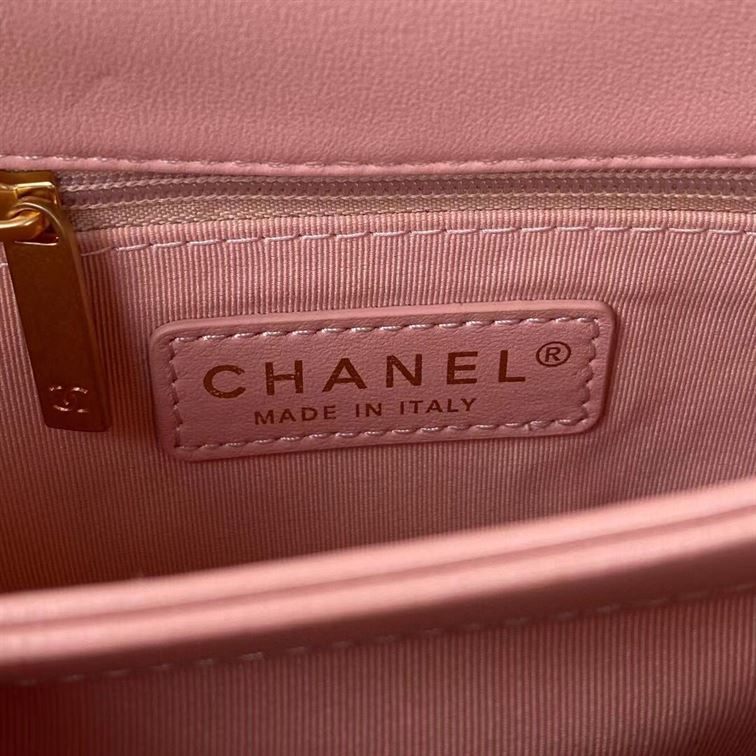 Small Flap Bag Lambskin & Gold-Tone Metal Light Pink – CB012