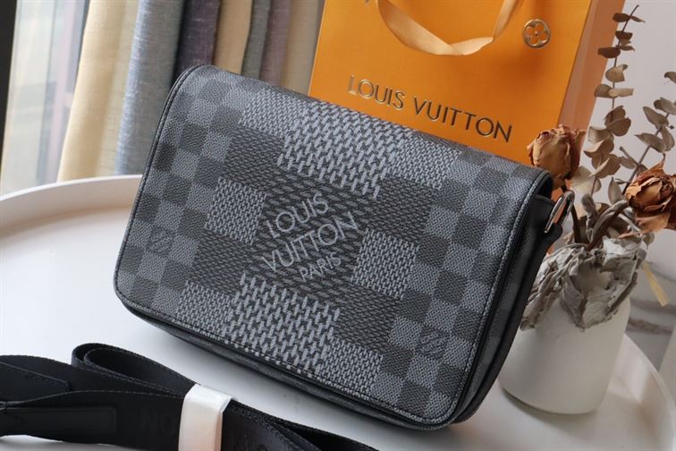 Studio Messenger Bag Gray – LB029