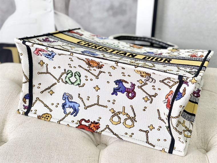 Dior Book Tote latte multicolor Dior Pixel Zodiac – DB005