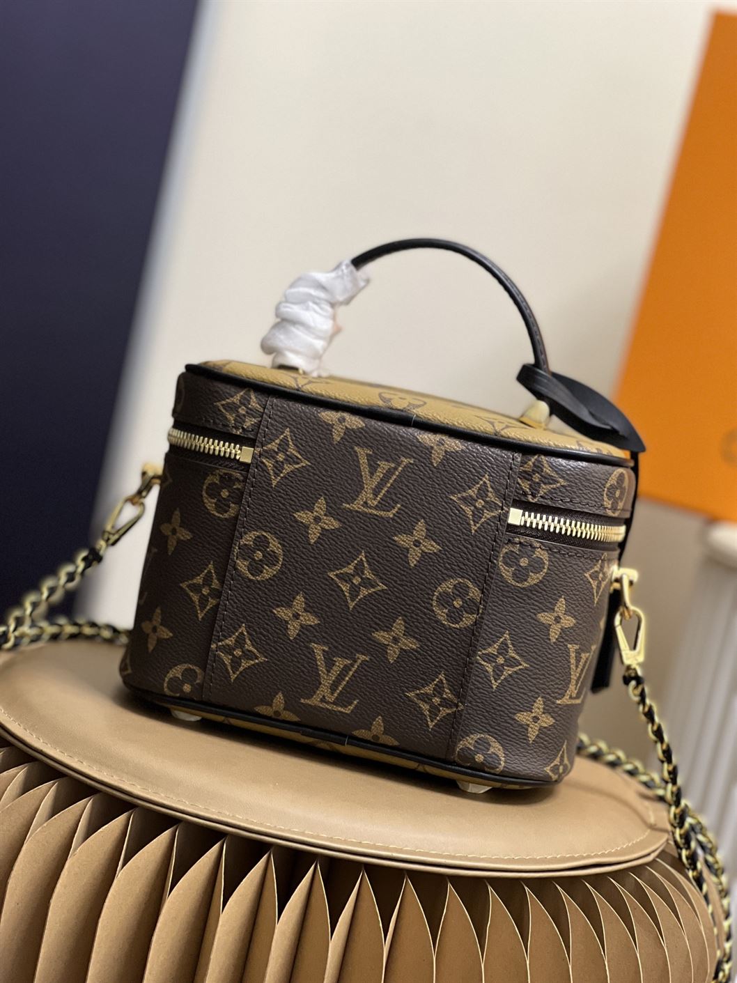 Vanity PM Bag Monogram Canvas – LB016