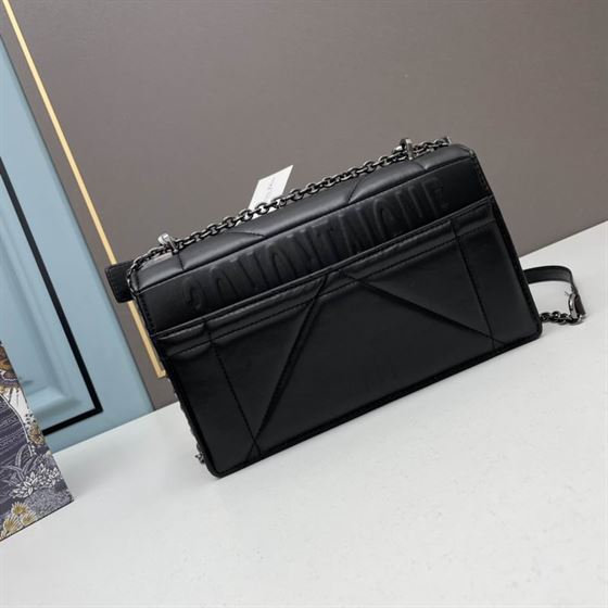 30 Montaigne Chain Bag with Handle Black Maxicannage Lambskin – DB037