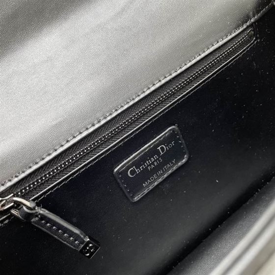 30 Montaigne Chain Bag with Handle Black Maxicannage Lambskin – DB037