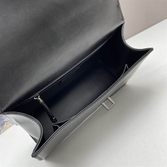 30 Montaigne Chain Bag with Handle Black Maxicannage Lambskin – DB037