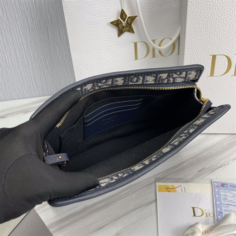 30 Montaigne pouch Blue Dior Oblique Jacquard – DB044