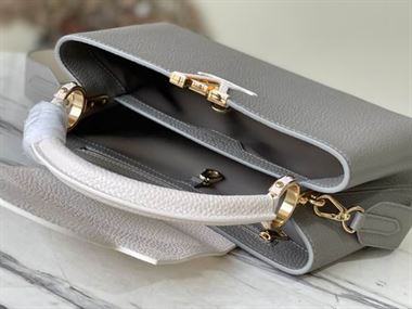 Capucines MM handbag Steeple Gray Greige Taurillon leather – LB039
