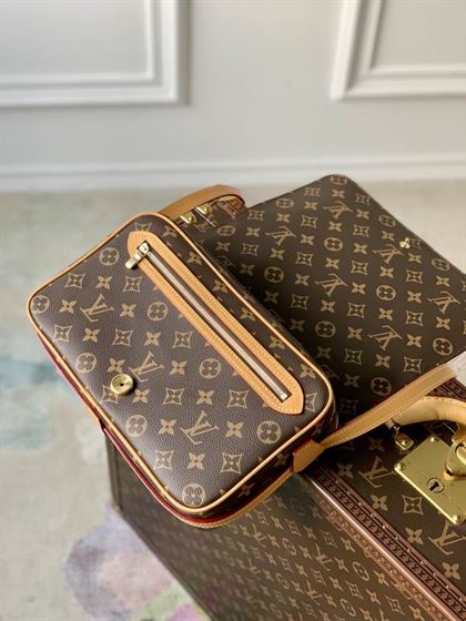Cité bag Monogram coated canvas – LB053