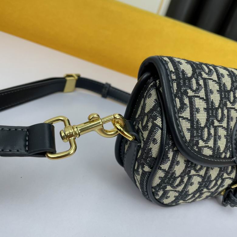 Dior Bobby East-West bag Blue Dior Oblique Jacquard – DB036