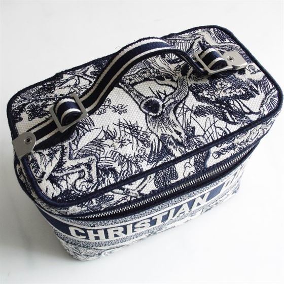 DiorTravel vanity case Blue Toile de Jouy Embroidery – DB043