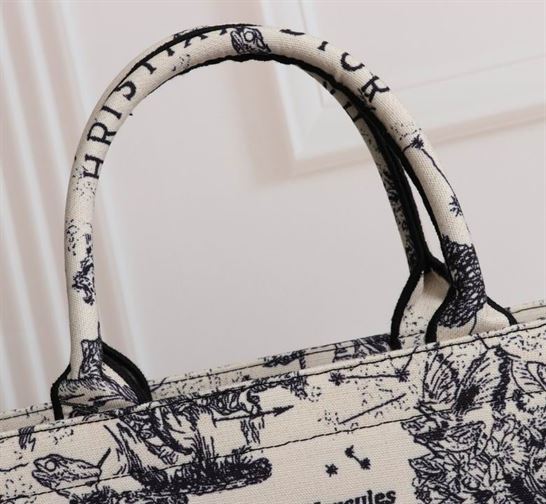 Large Dior Book Tote Latte Toile de Jouy Zodiac Embroidery – DB039