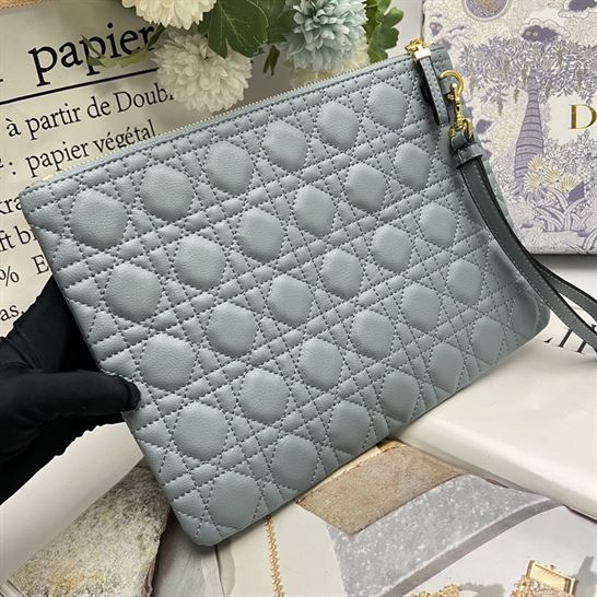 Large Dior Caro Daily pouch Cloud Blue – DB042