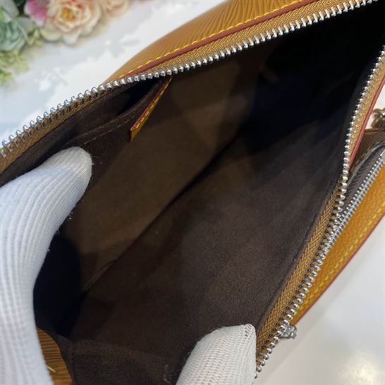 Marelle handbag Honey Gold Epi grained cowhide leather – LB056